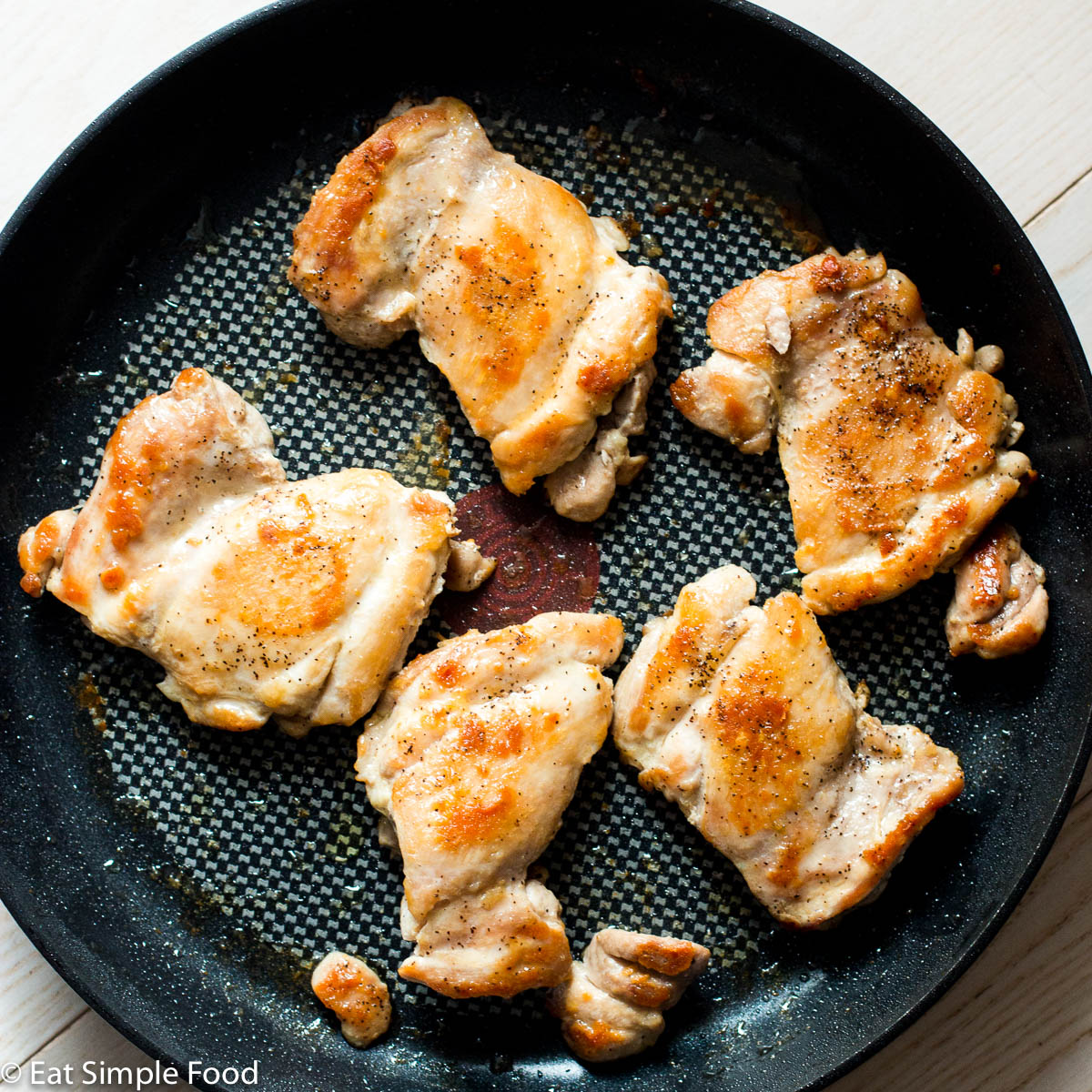 Cooking Chicken Thighs in a Pan